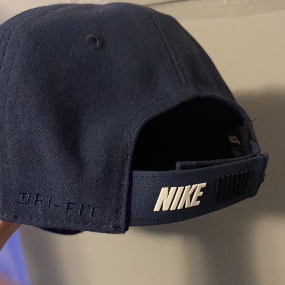 Nike Dri-Fit Velcro Hat - Picture 2 of 2